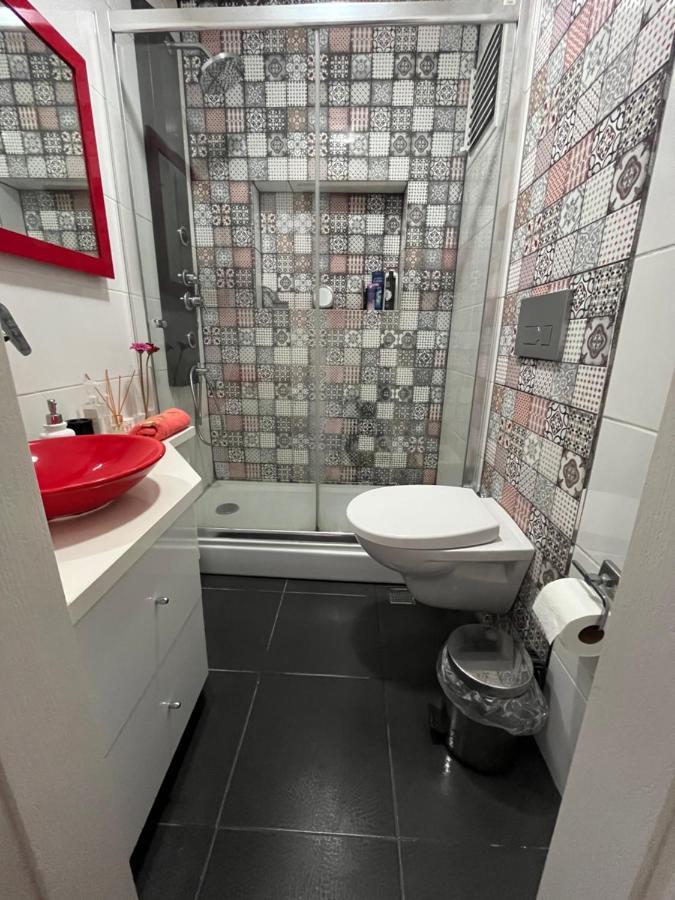 Centrally Located, 2+1 House In Taksim, Cihangir Apartment Istanbul Exterior photo