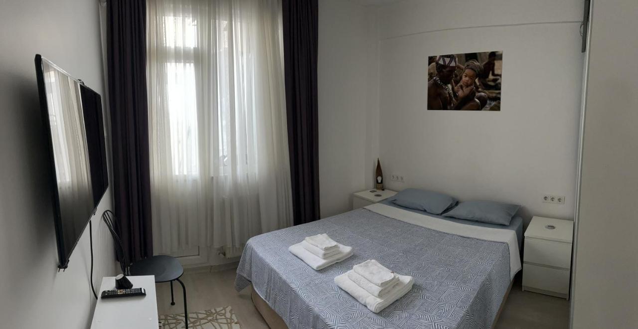 Centrally Located, 2+1 House In Taksim, Cihangir Apartment Istanbul Exterior photo